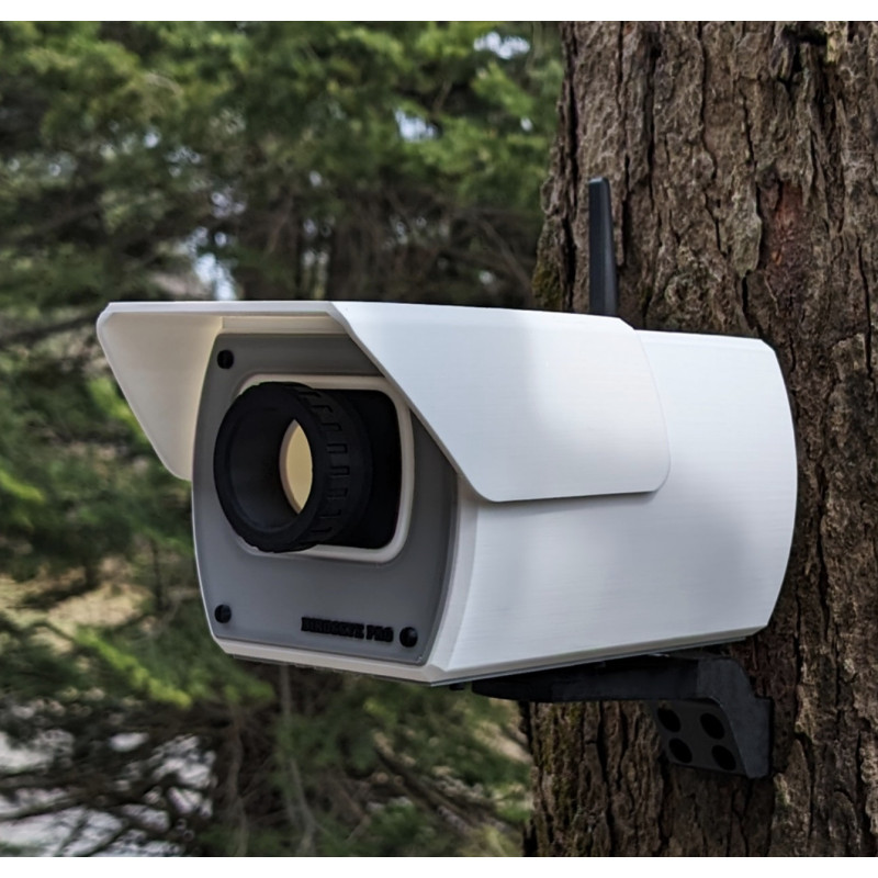 nichoir oiseaux design caméra de sécurité